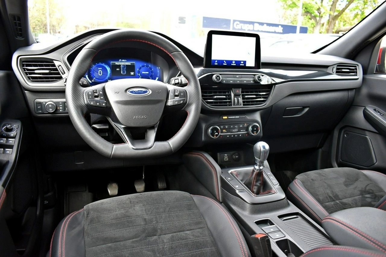 Ford Kuga - Zdjęcie 13