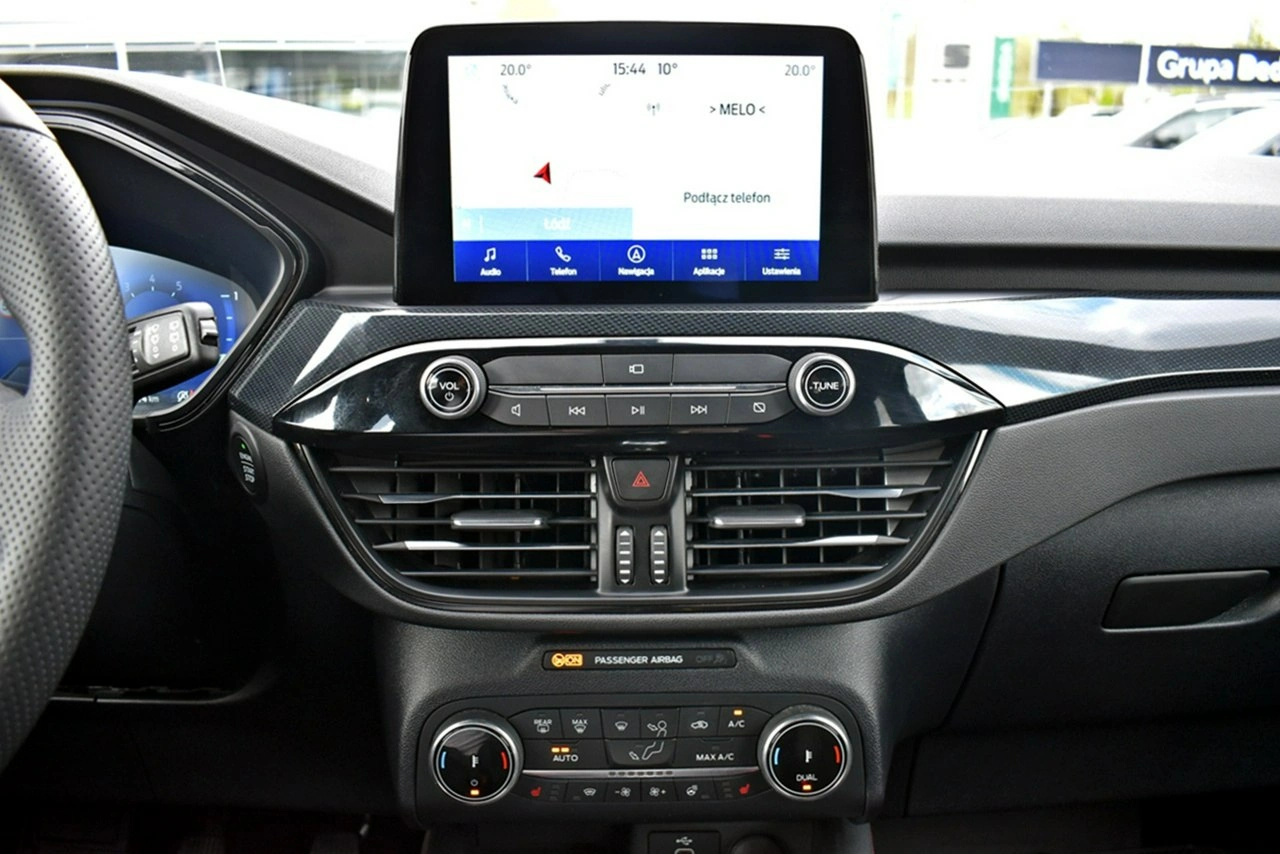 Ford Kuga - Zdjęcie 21