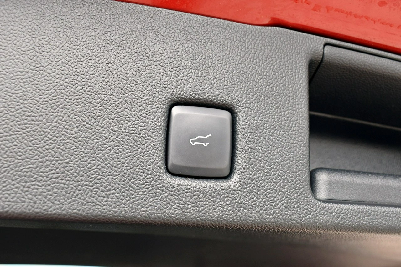 Ford Kuga - Zdjęcie 32