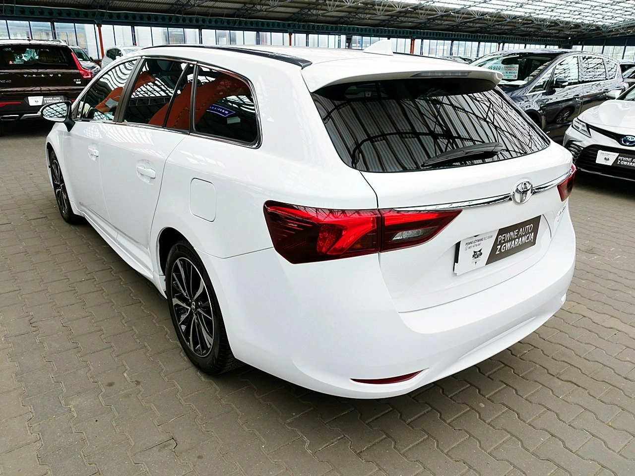 Toyota Avensis - Zdjęcie 77