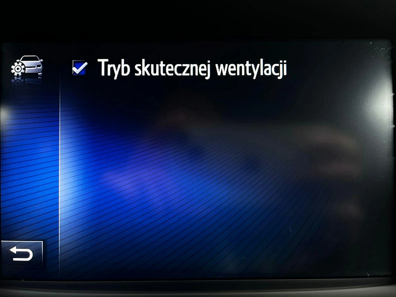 Toyota Avensis - Zdjęcie 30