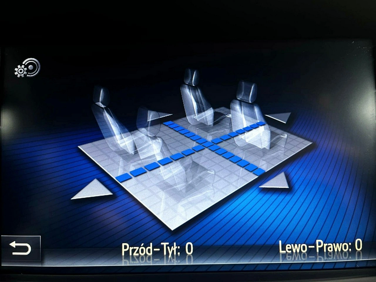 Toyota Avensis - Zdjęcie 38