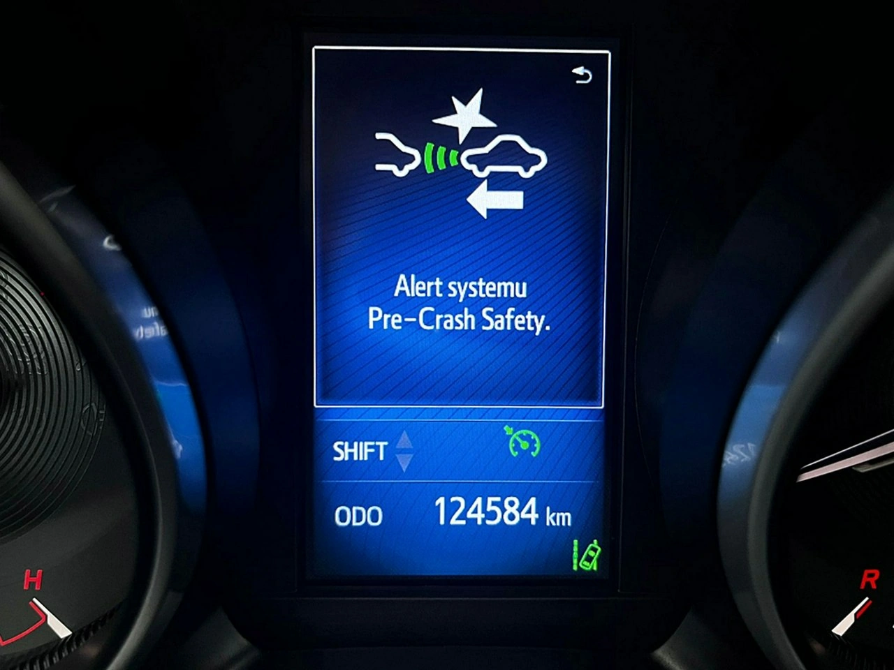 Toyota Avensis - Zdjęcie 24