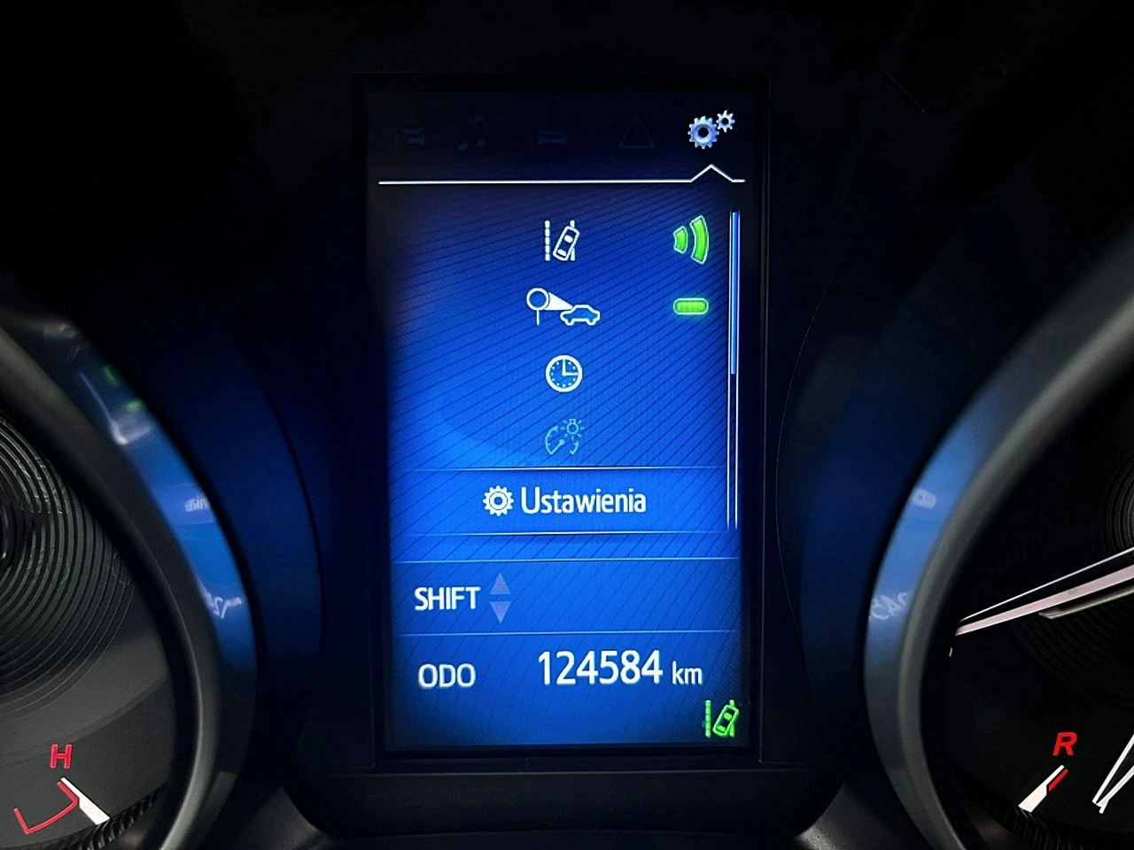 Toyota Avensis - Zdjęcie 23