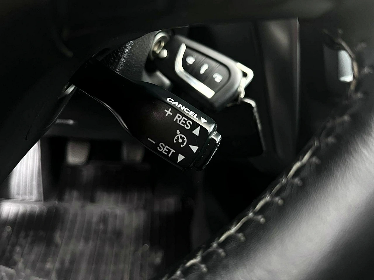 Toyota Avensis - Zdjęcie 16