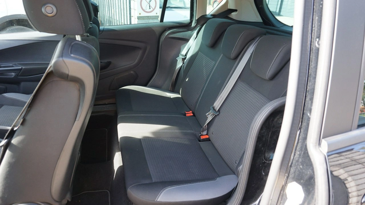 Ford B-Max - Zdjęcie 8