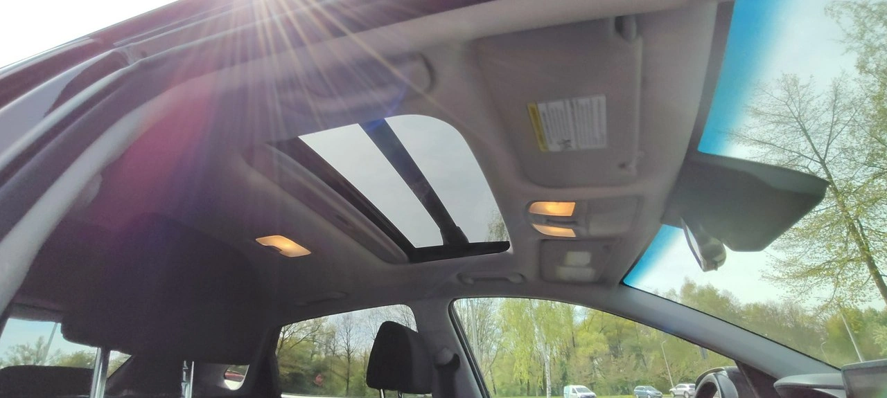 Hyundai Kona - Zdjęcie 17