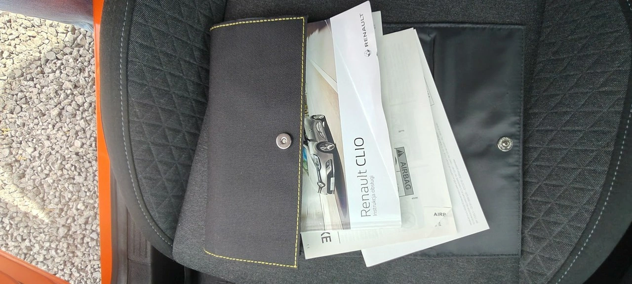 Renault Clio - Zdjęcie 17