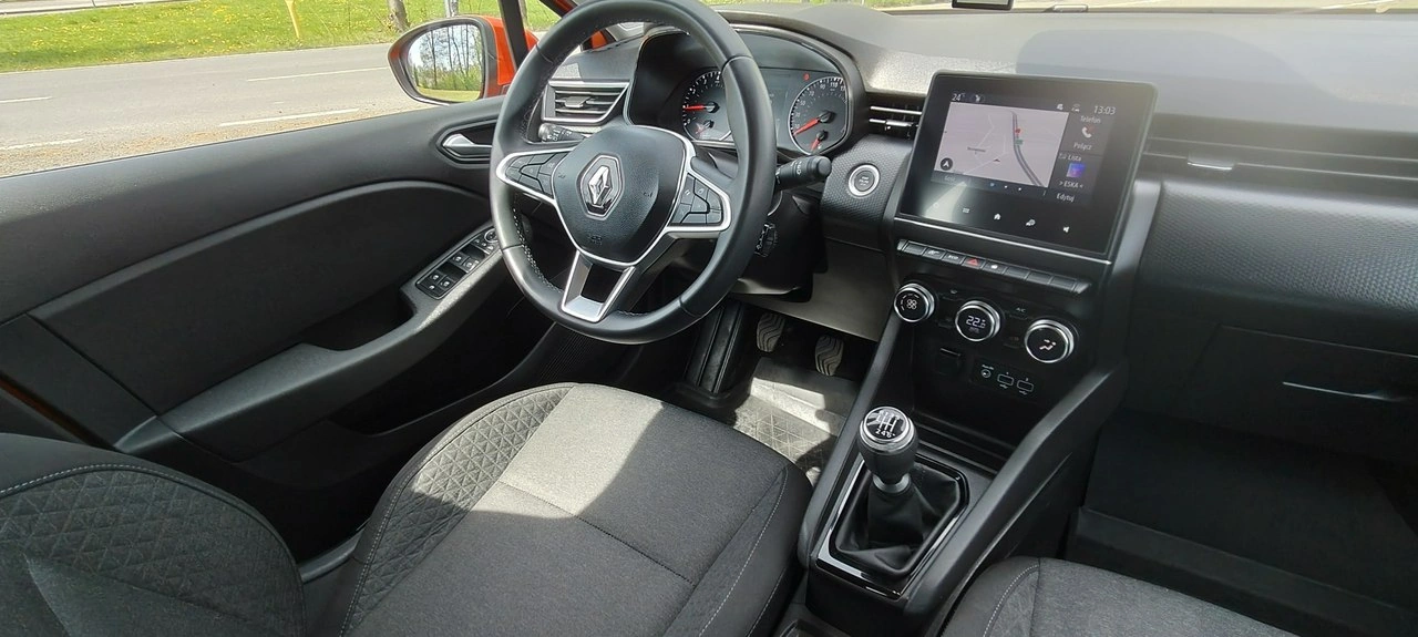 Renault Clio - Zdjęcie 8