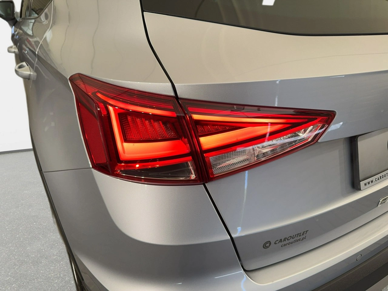Seat Arona - Zdjęcie 10