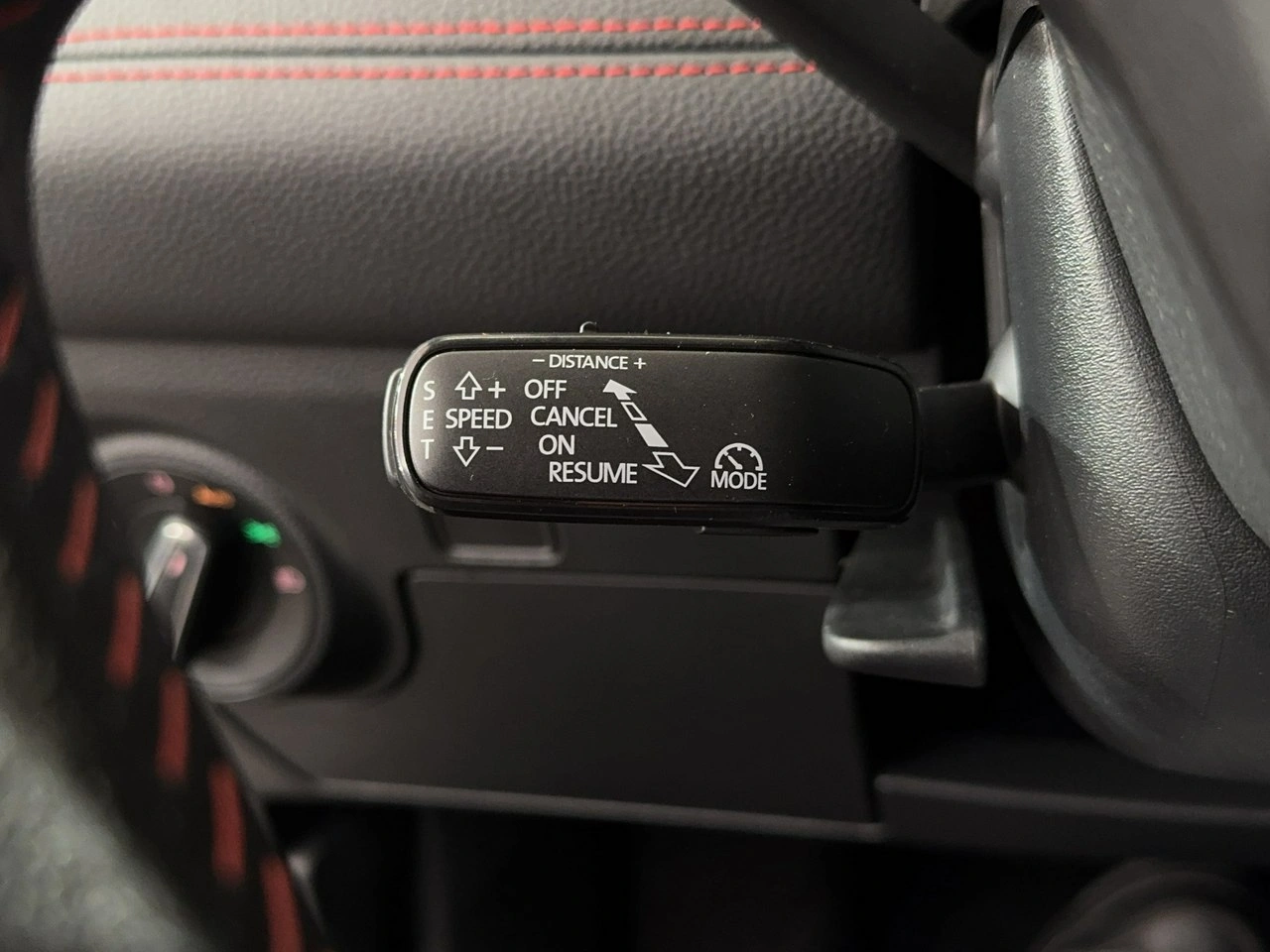 Seat Arona - Zdjęcie 18