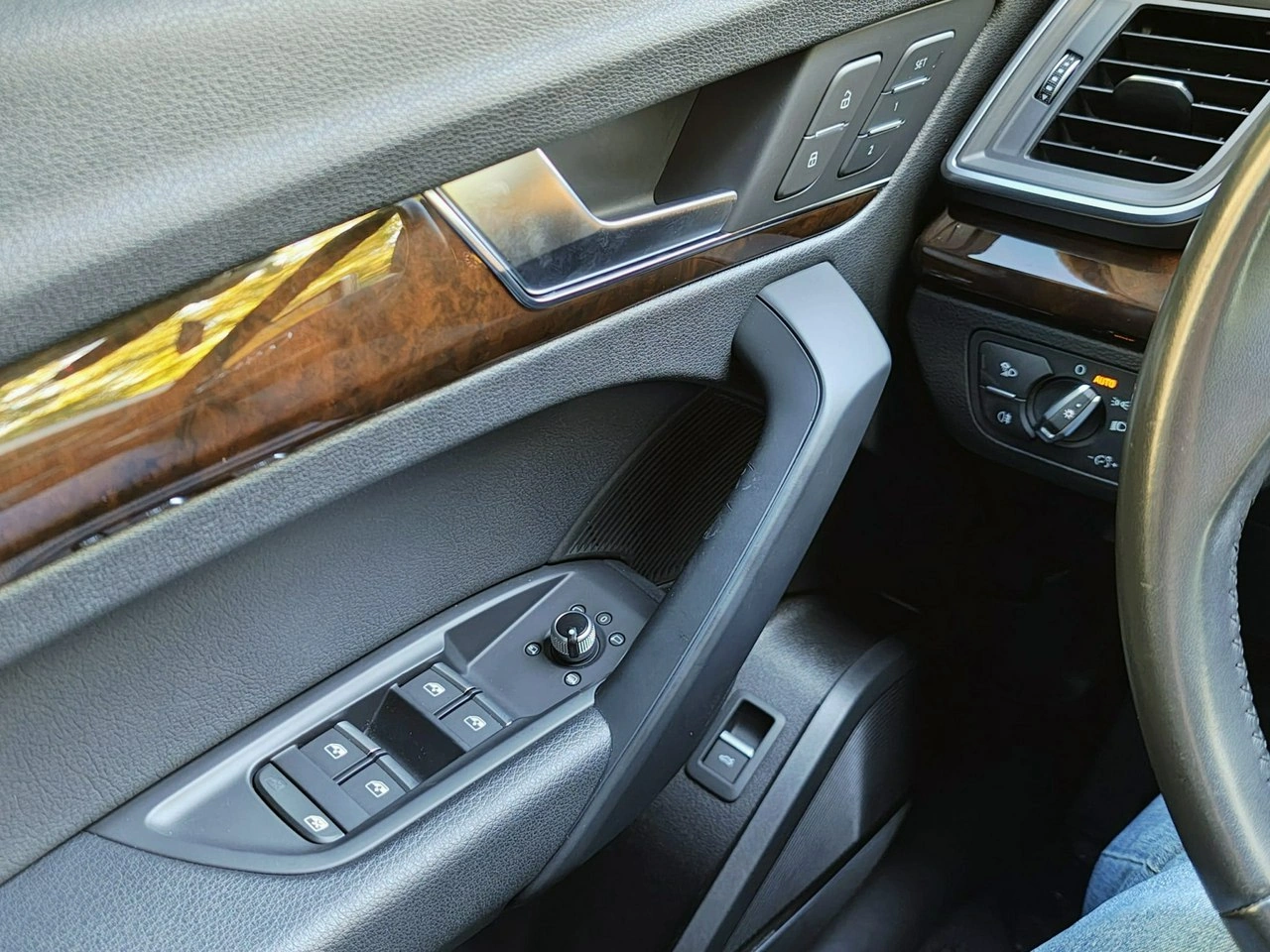 Audi Q5 - Zdjęcie 6