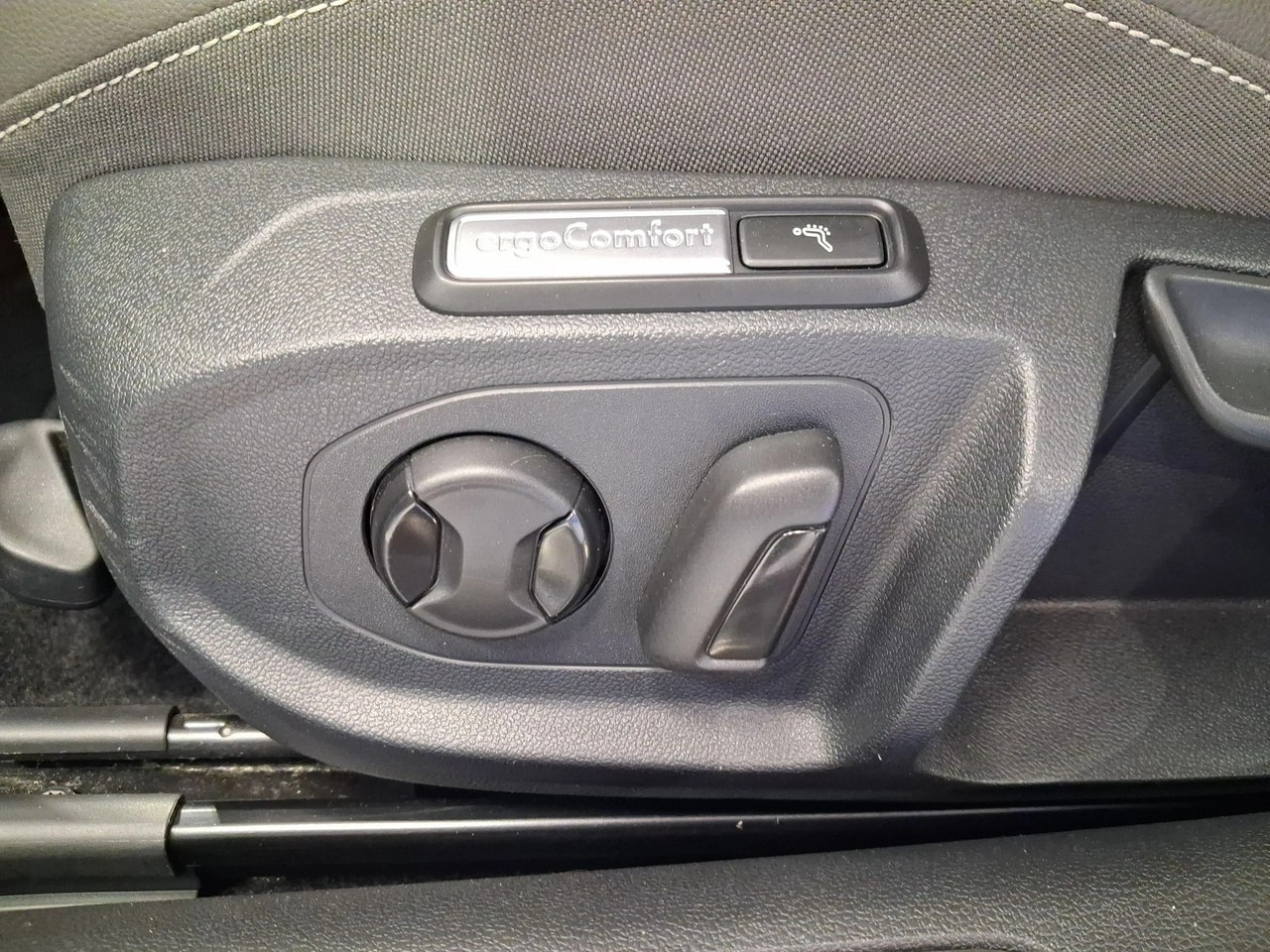 Volkswagen Arteon - Zdjęcie 12