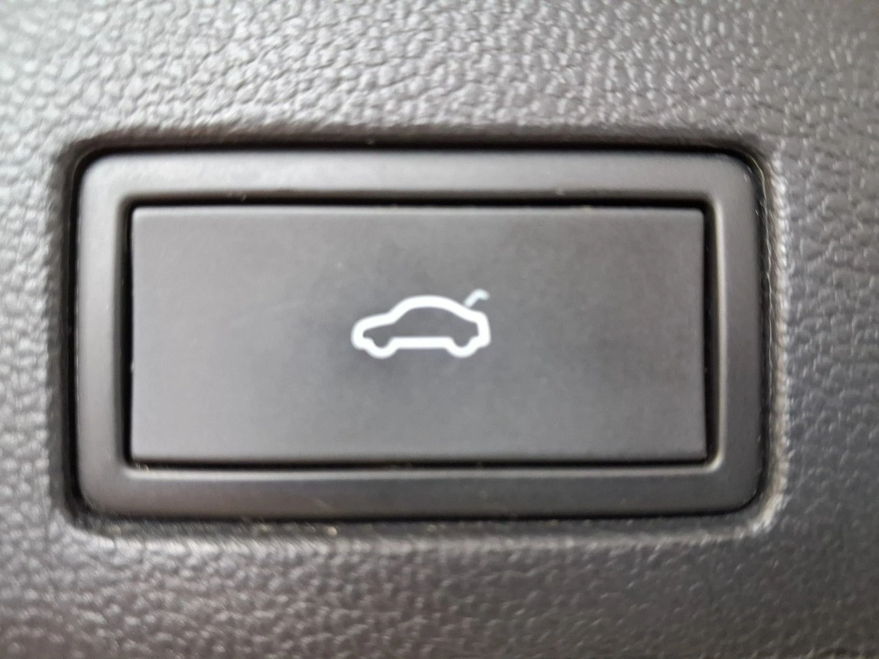 Volkswagen Arteon - Zdjęcie 16