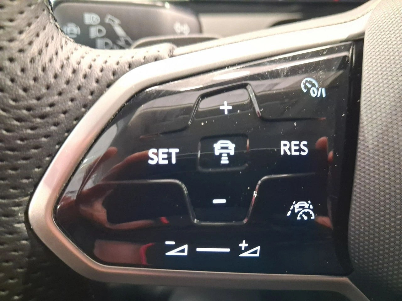 Volkswagen Arteon - Zdjęcie 19