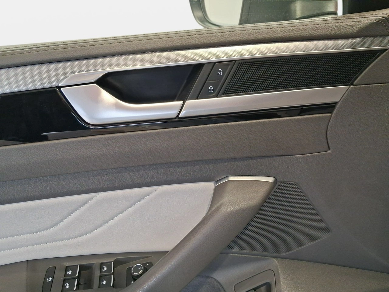 Volkswagen Arteon - Zdjęcie 36