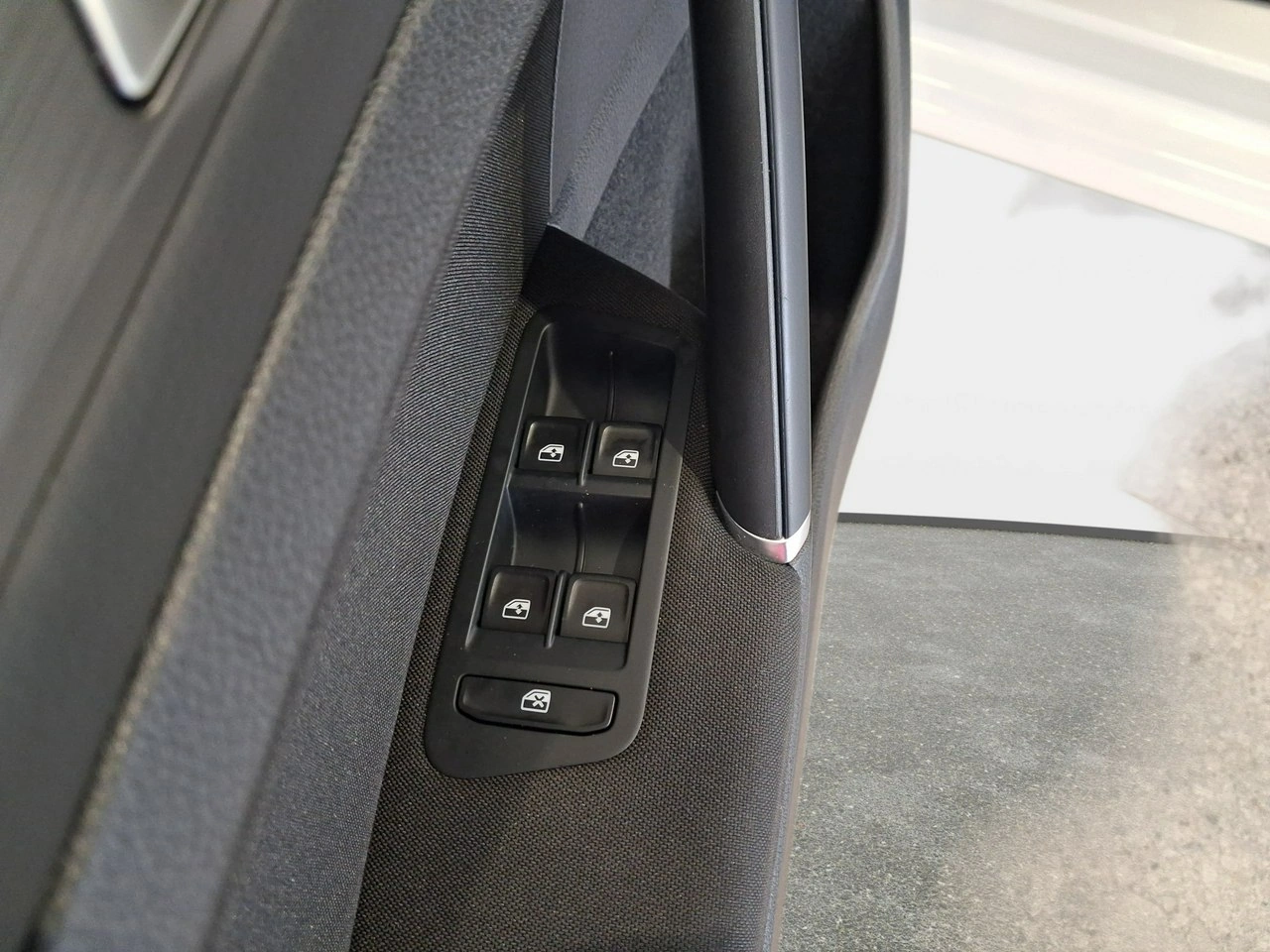 Volkswagen Golf - Zdjęcie 36