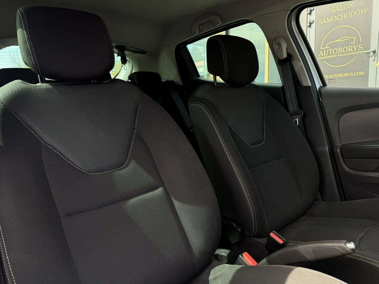 Renault Clio - Zdjęcie 10