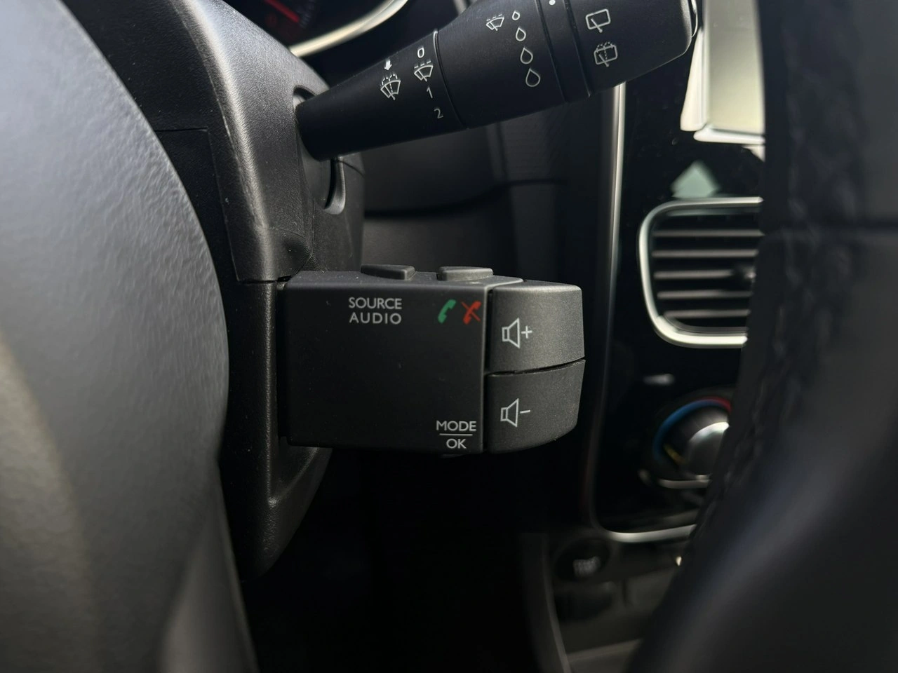 Renault Clio - Zdjęcie 20