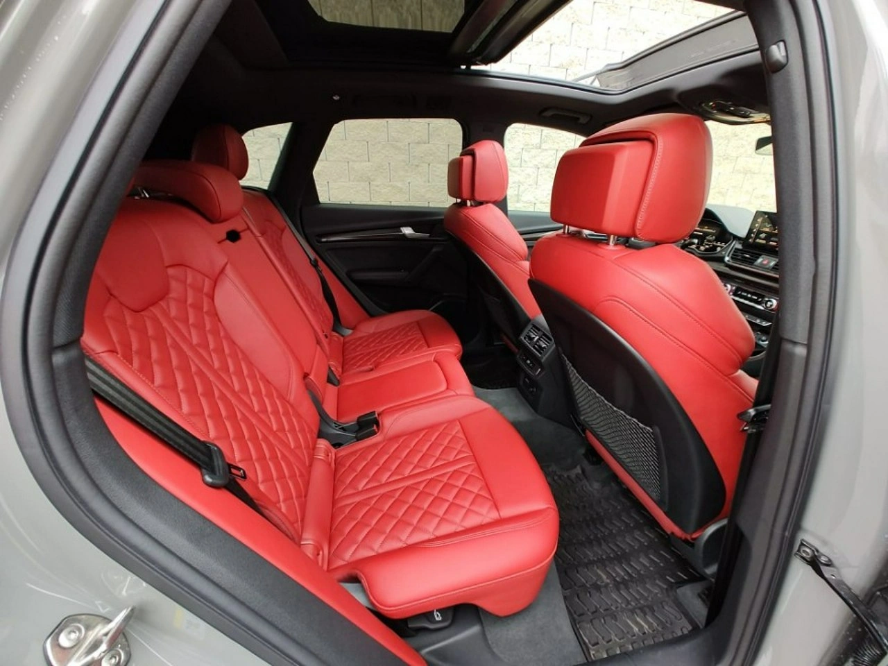 Audi SQ5 - Zdjęcie 12