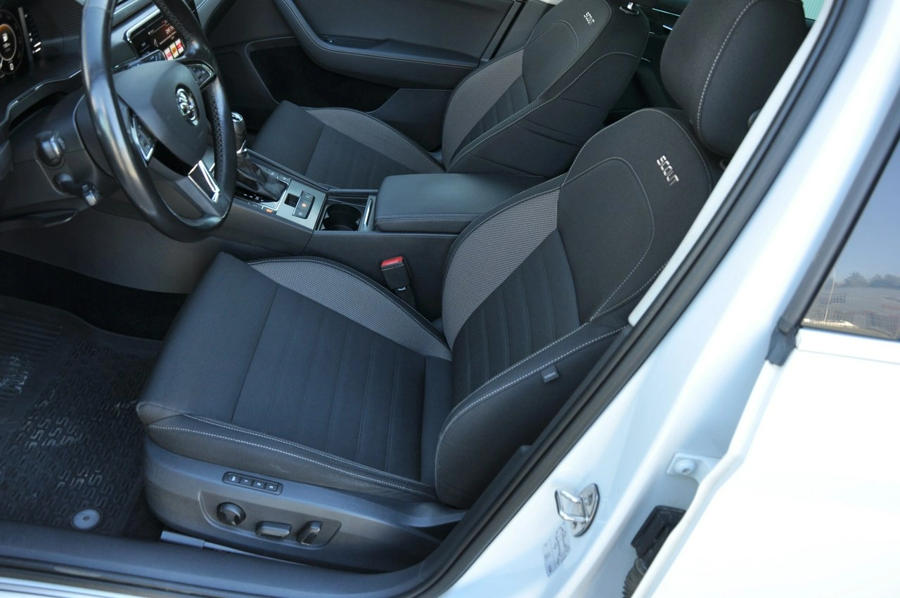 Skoda Superb - Zdjęcie 10