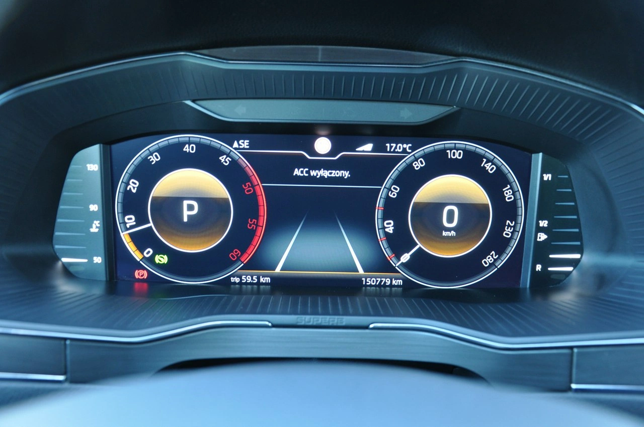 Skoda Superb - Zdjęcie 13