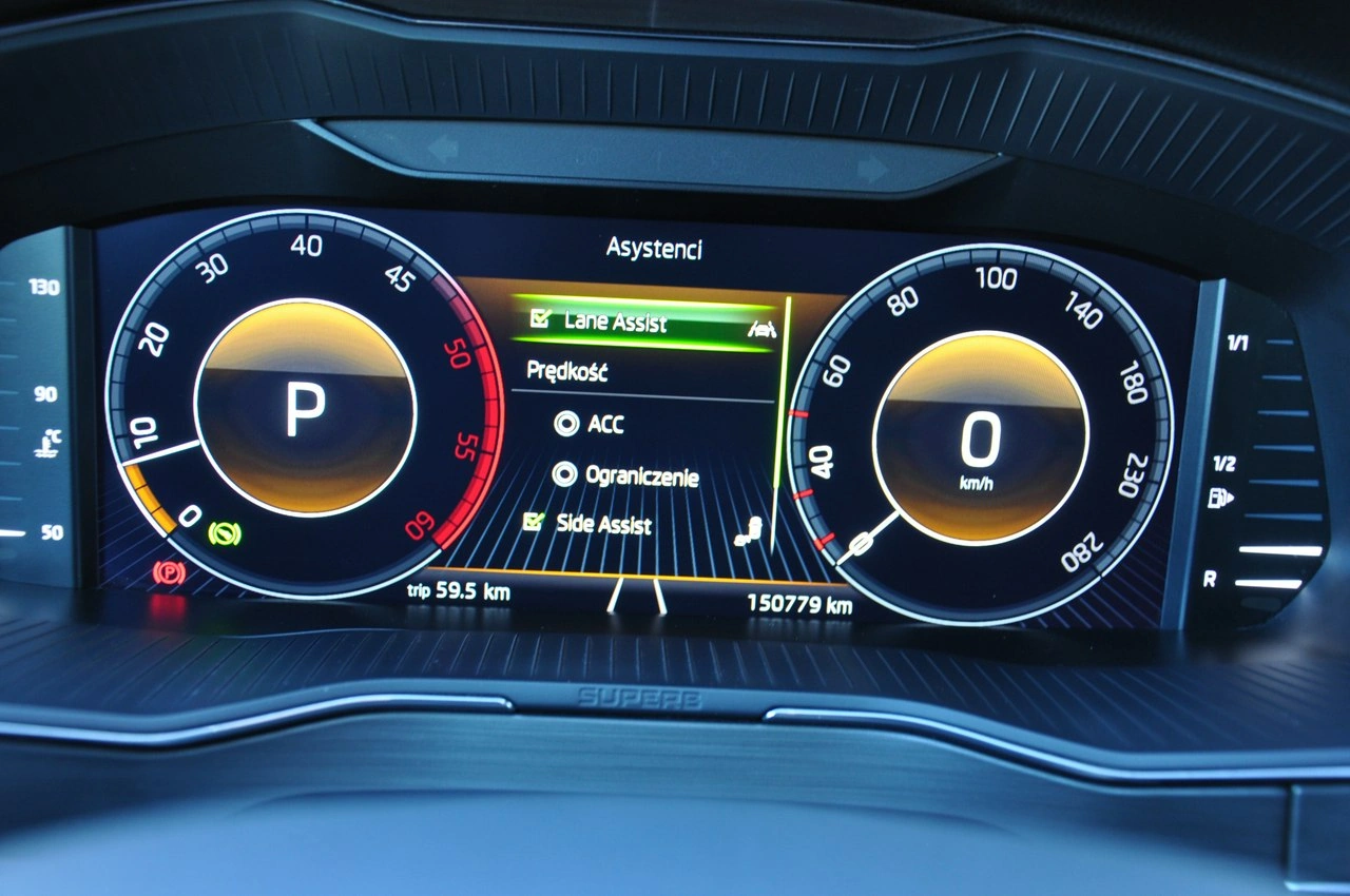 Skoda Superb - Zdjęcie 15