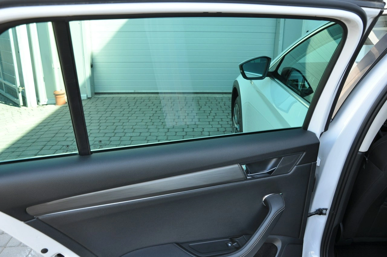 Skoda Superb - Zdjęcie 24