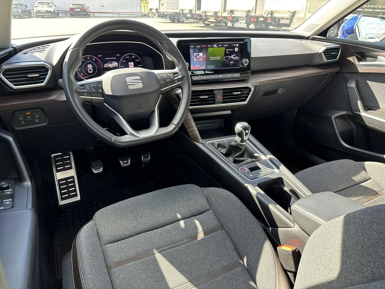 Seat Leon Sportstourer - Zdjęcie 12