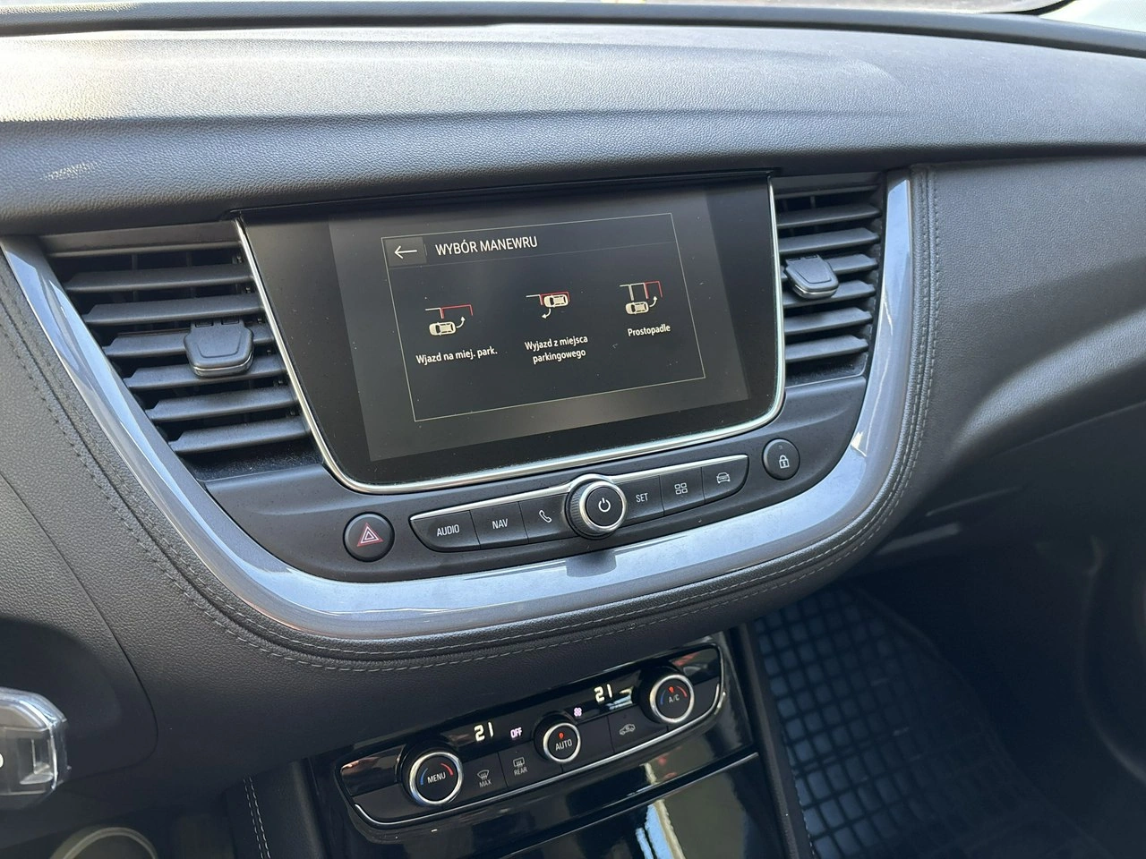 Opel Grandland X - Zdjęcie 24