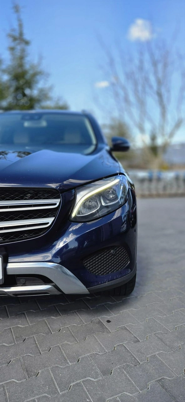 Mercedes GLC 220 - Zdjęcie 10