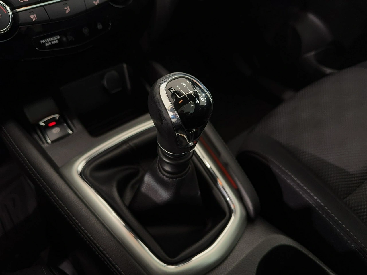 Nissan Qashqai - Zdjęcie 20
