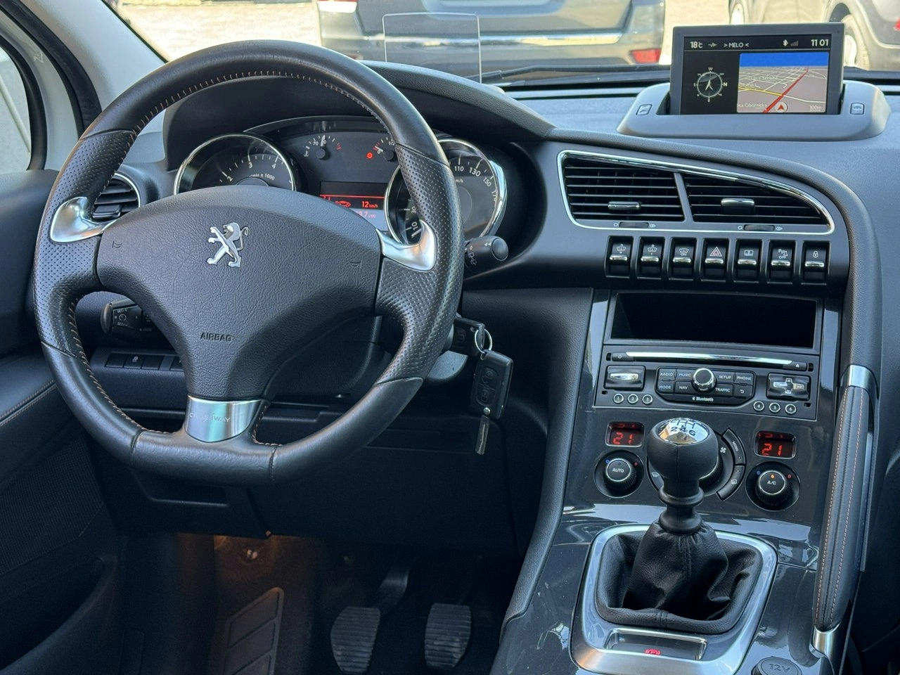 Peugeot 3008 - Zdjęcie 24