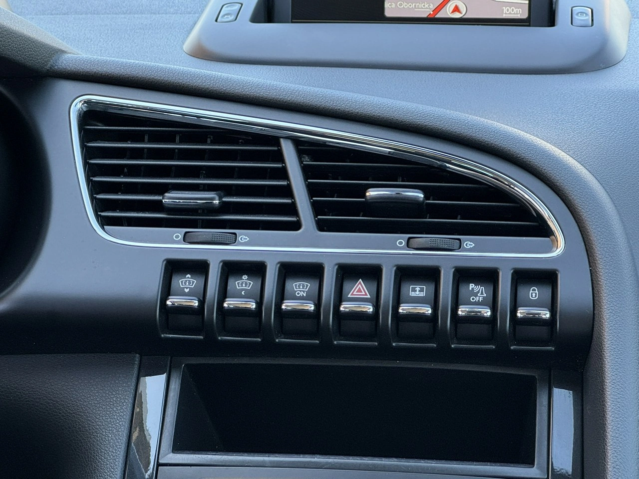 Peugeot 3008 - Zdjęcie 28