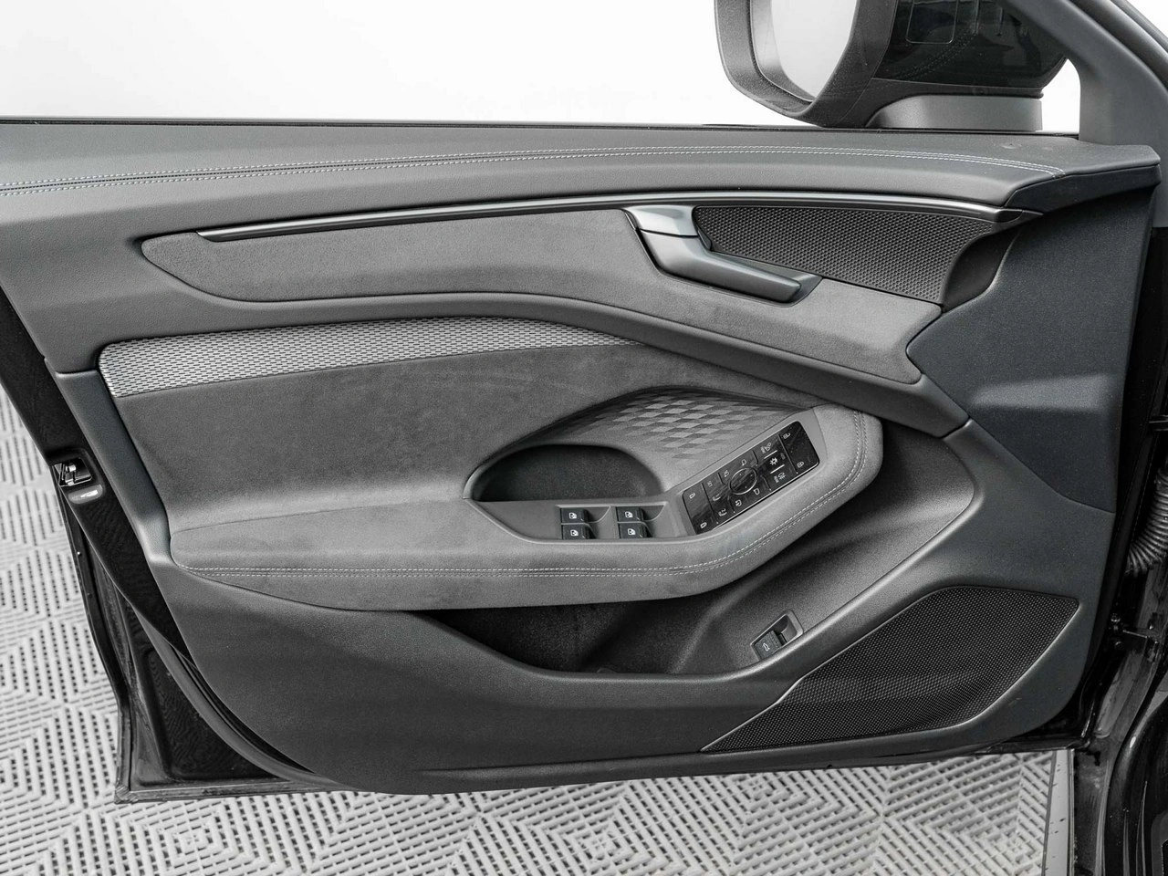 Audi A6 - Zdjęcie 10