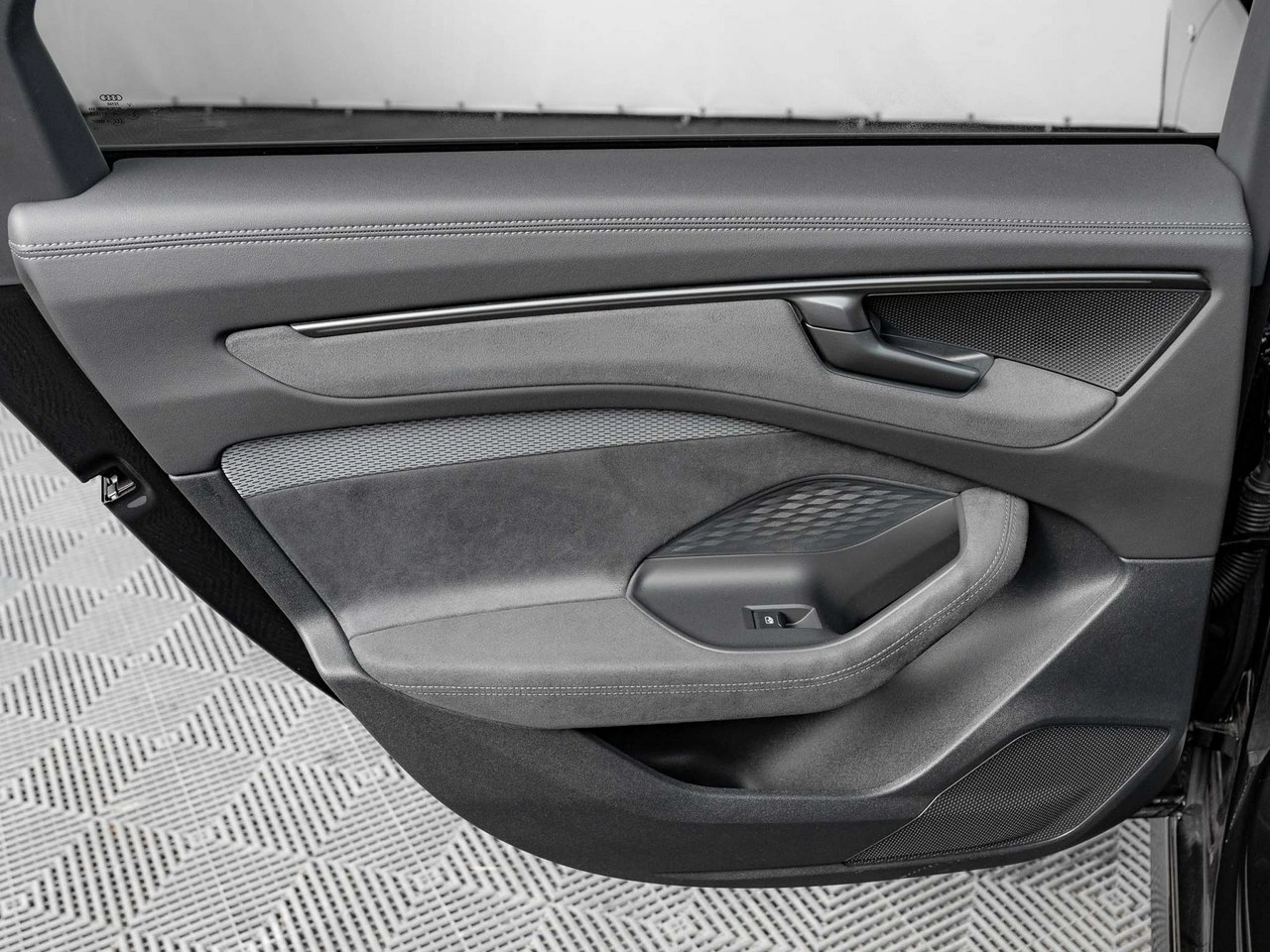 Audi A6 - Zdjęcie 22