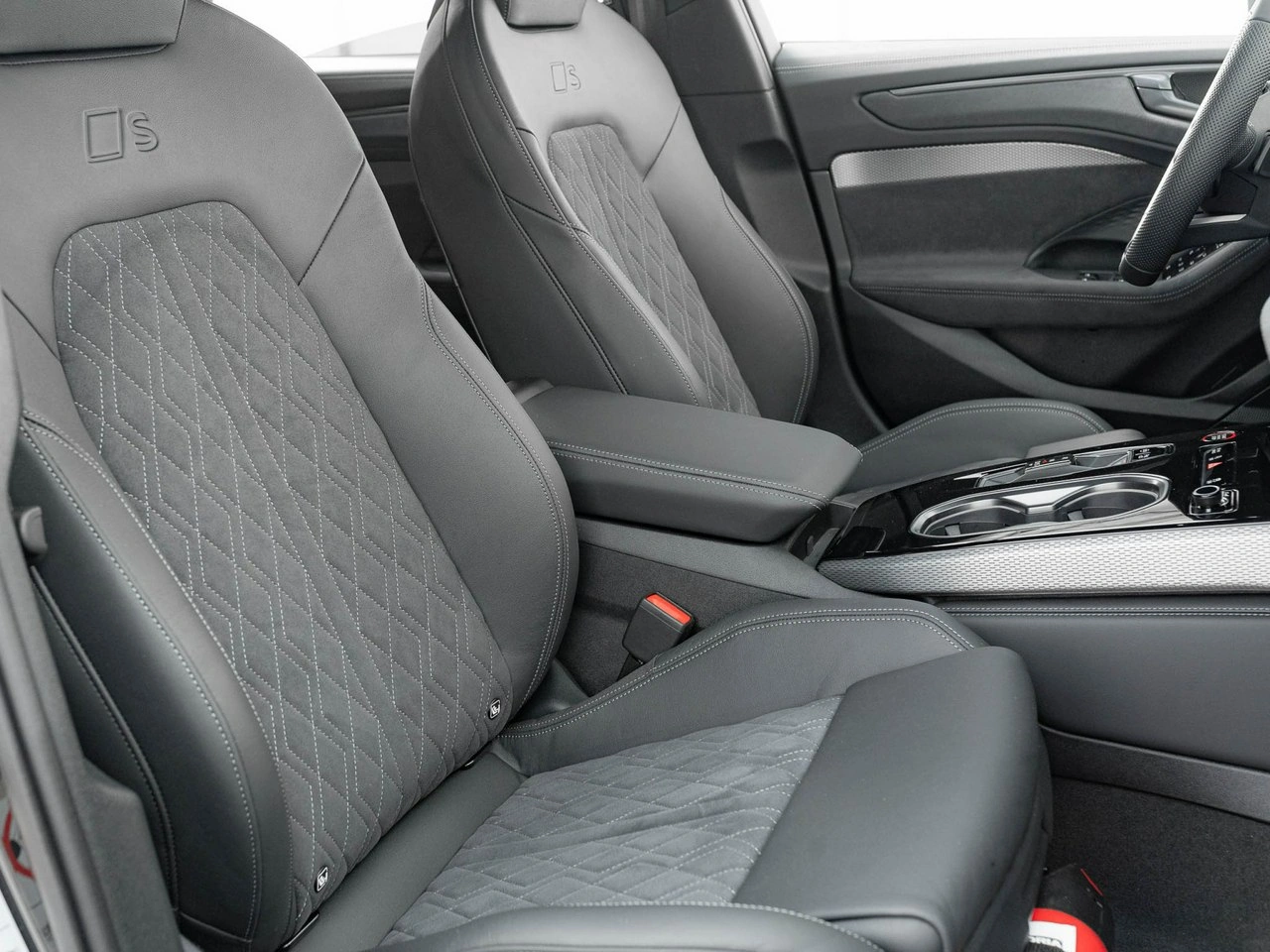 Audi A6 - Zdjęcie 28