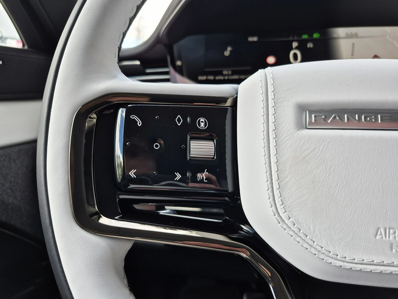 Land Rover Range Rover Sport - Zdjęcie 29