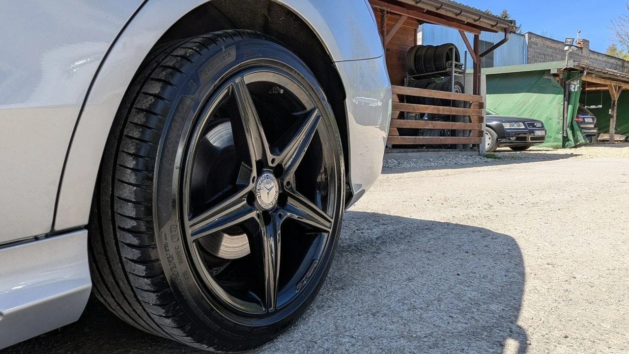 Mercedes C 200 - Zdjęcie 39