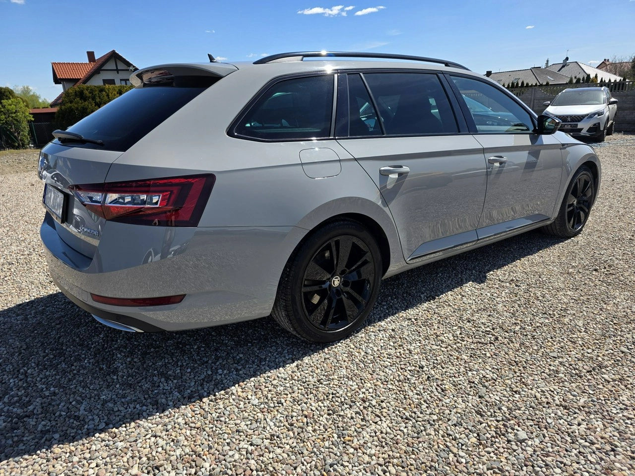 Skoda Superb - Zdjęcie 23