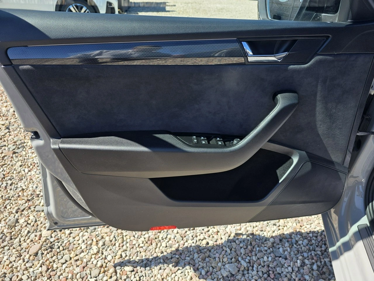 Skoda Superb - Zdjęcie 25