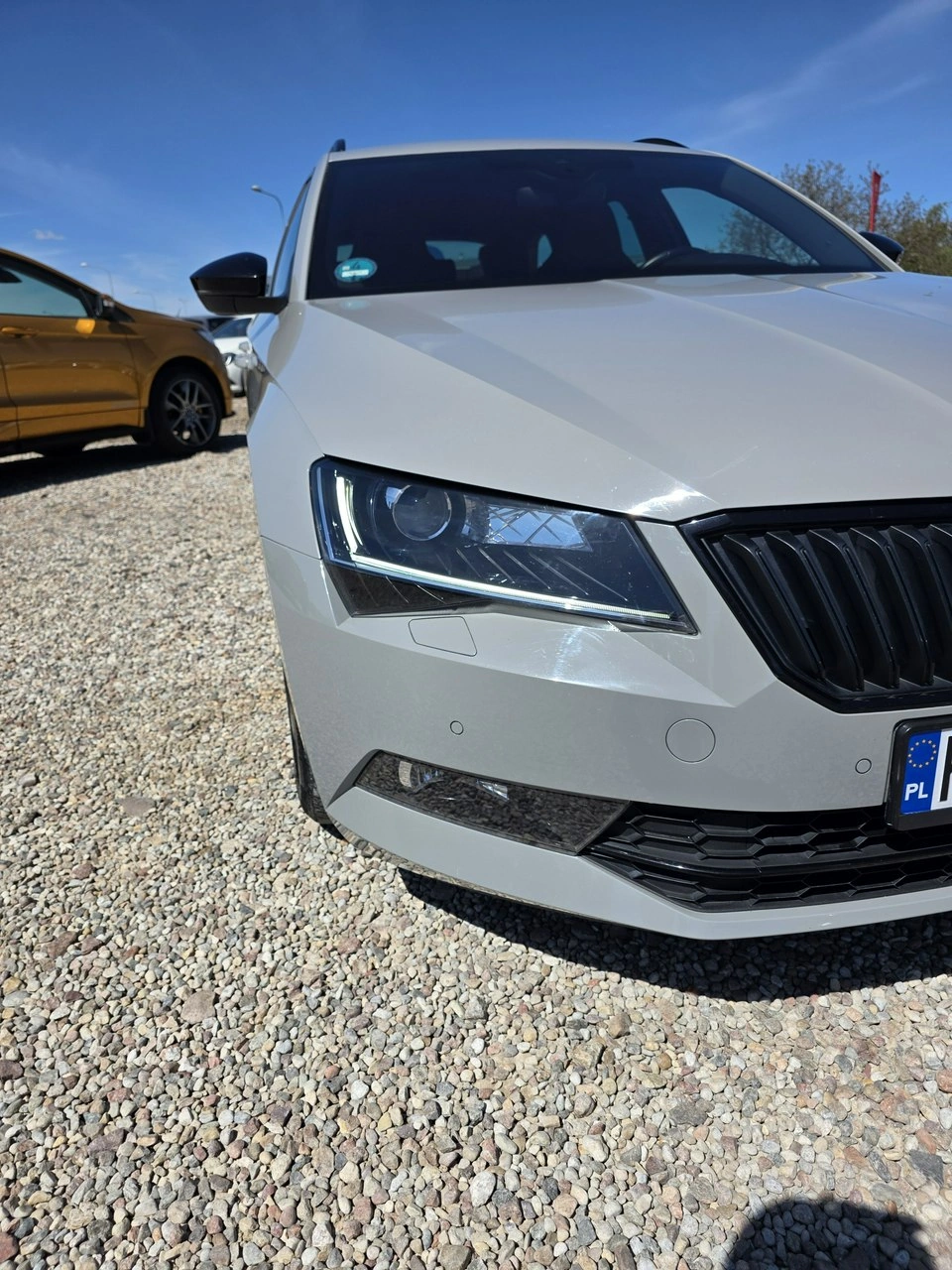 Skoda Superb - Zdjęcie 30