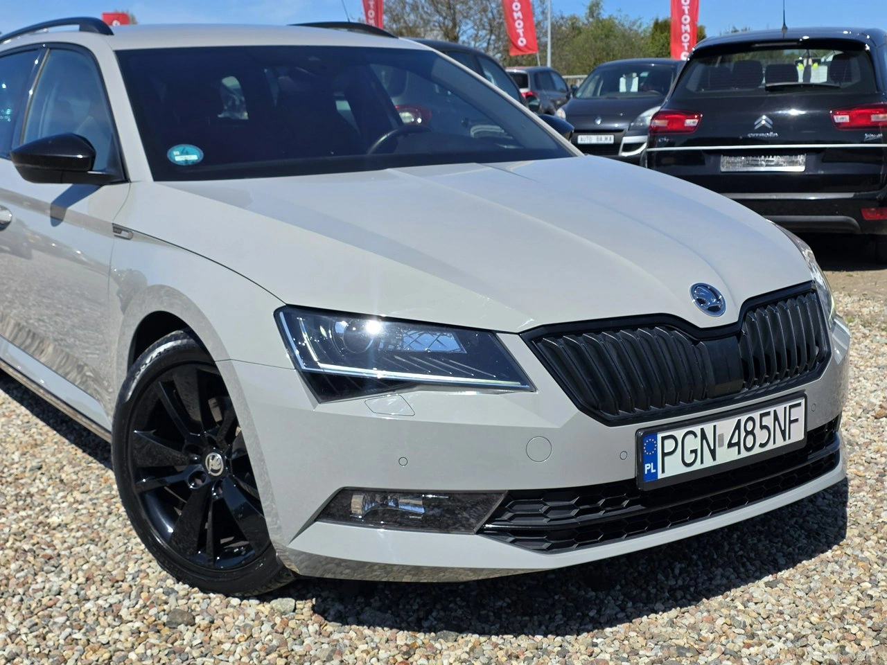 Skoda Superb - Główne zdjęcie