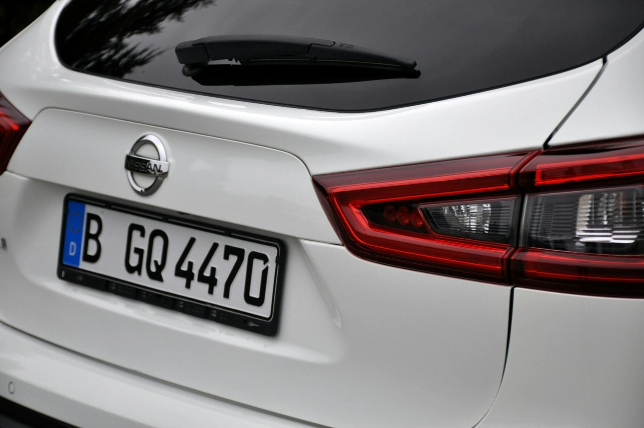 Nissan Qashqai - Zdjęcie 15