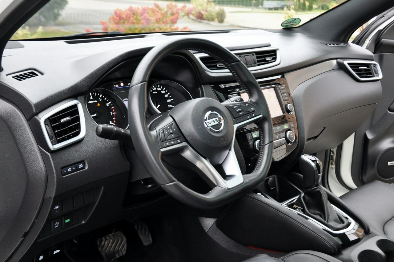 Nissan Qashqai - Zdjęcie 21