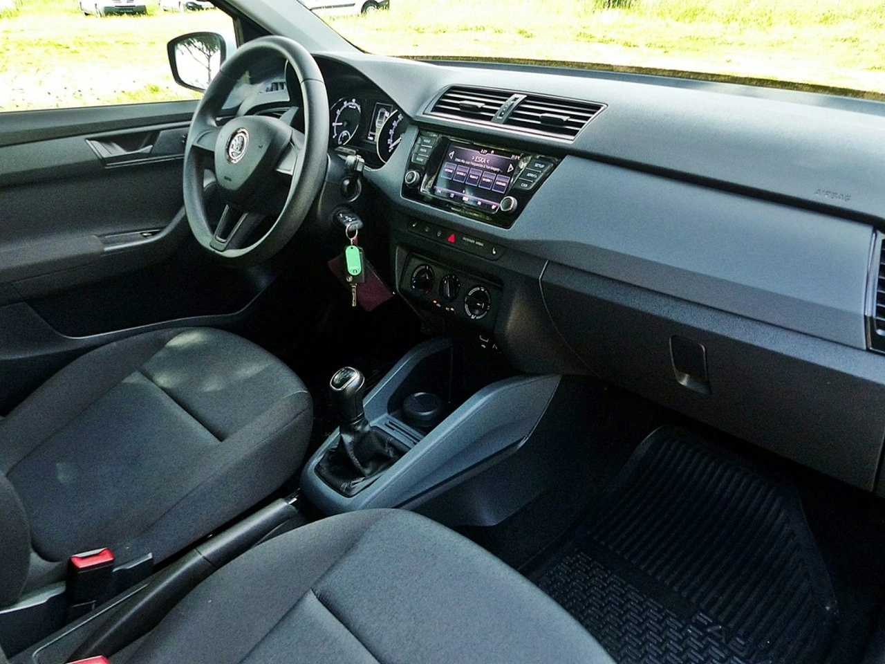 Skoda Fabia - Zdjęcie 24