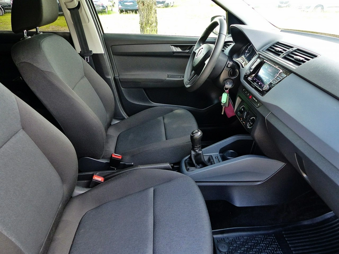 Skoda Fabia - Zdjęcie 25