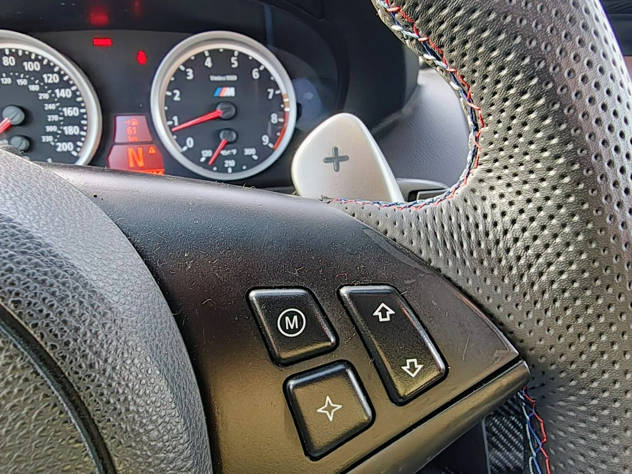 BMW M6 - Zdjęcie 10