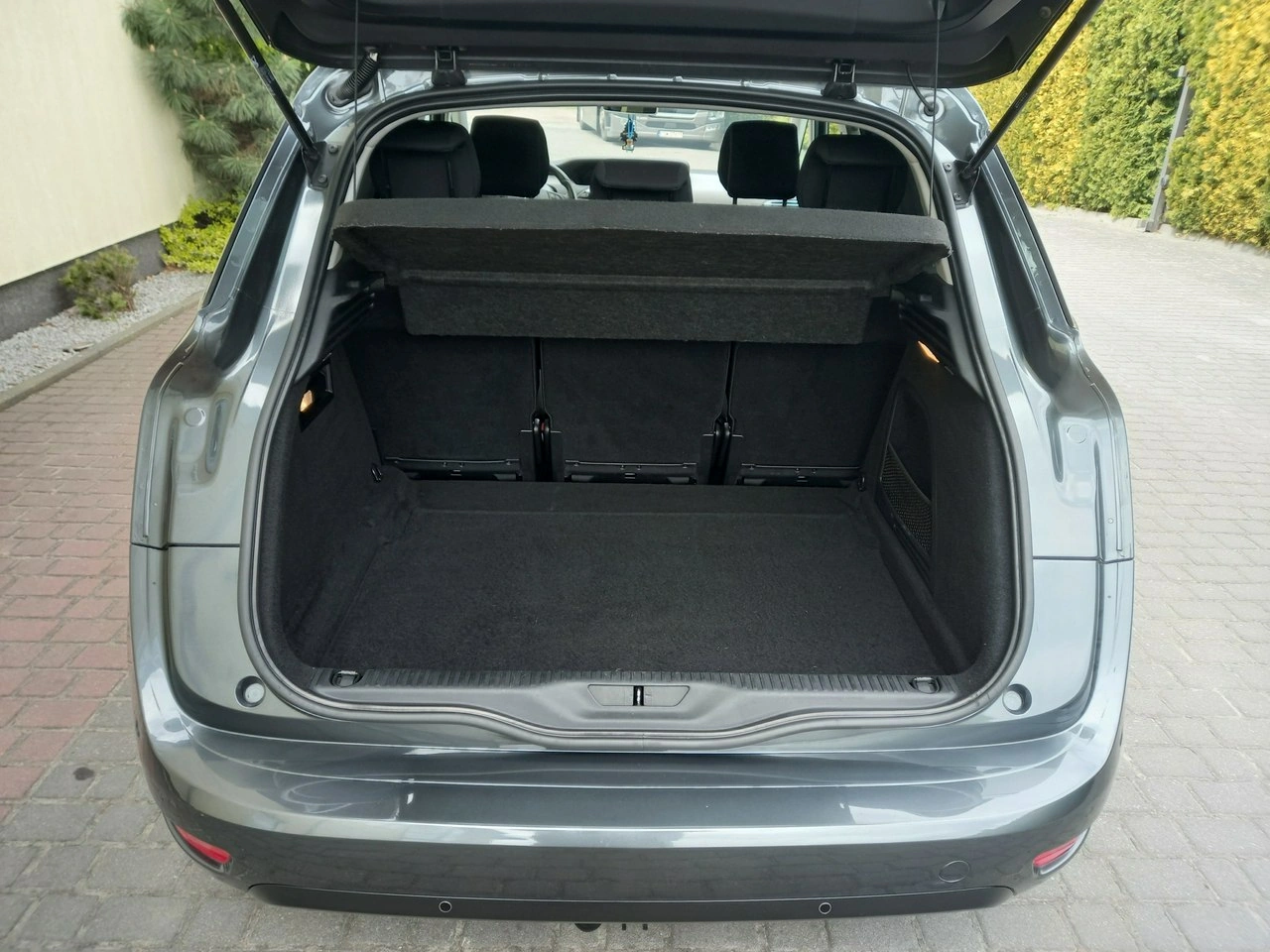 Citroën C4 Picasso - Zdjęcie 17