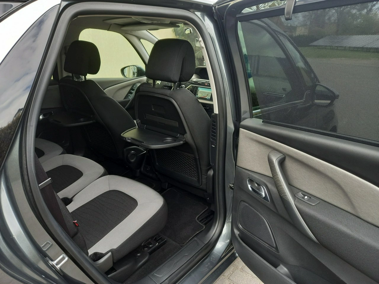 Citroën C4 Picasso - Zdjęcie 23